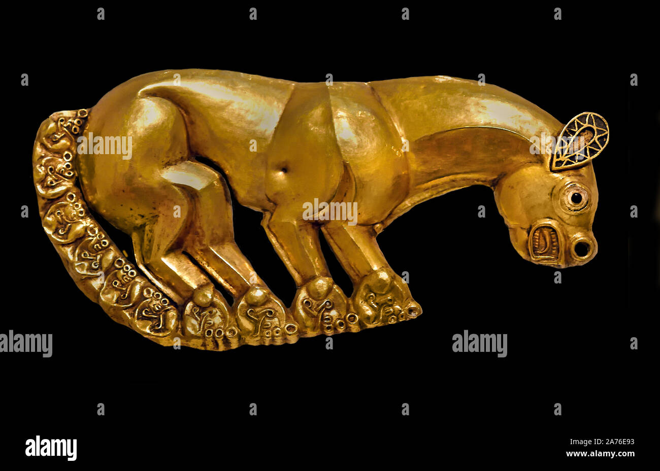Golden Panther Late 7th century BCE Kuban basin, Kelermes, Southern Russia Embossed gold, bloodstone, opaque glass, Hermitage Museum. Stock Photo