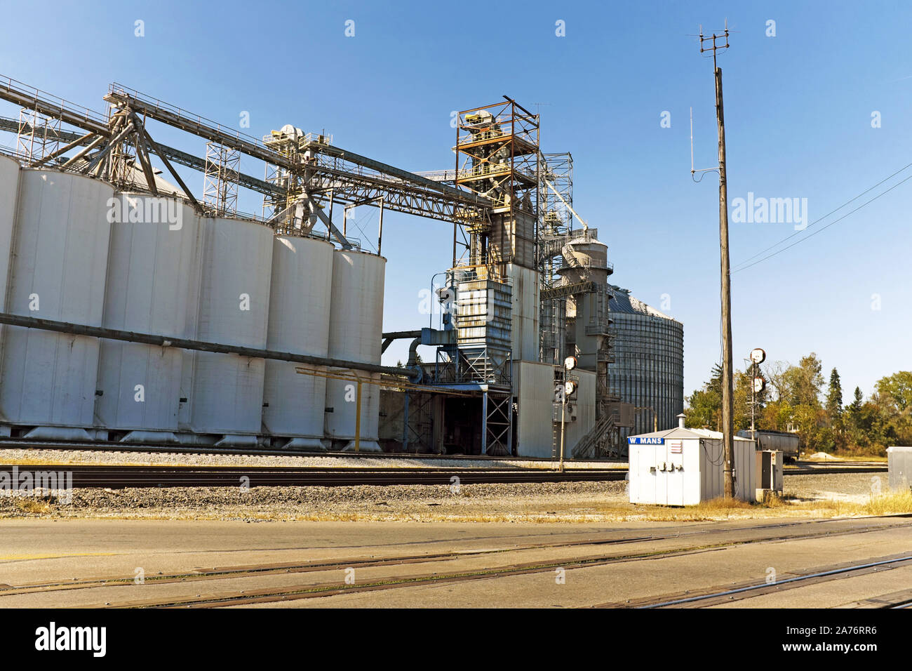 Centerra Co-Op grain elevators on North Main Street in Mansfield, Ohio, USA. Stock Photo