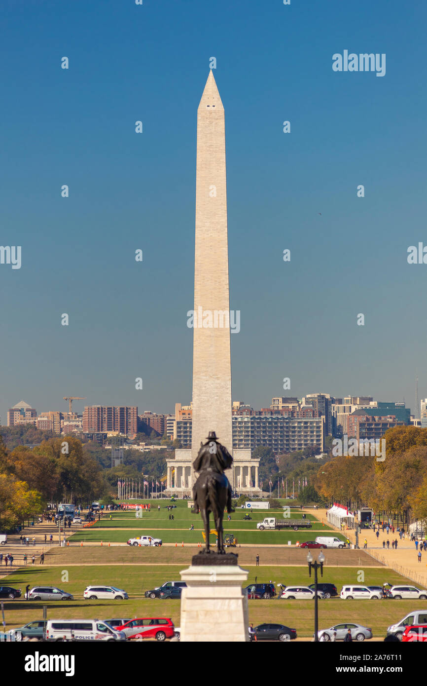 WASHINGTON, DC, USA - The National Mall. Washington Monument in distance. Ulysses S. Grant statue, foreground. Stock Photo