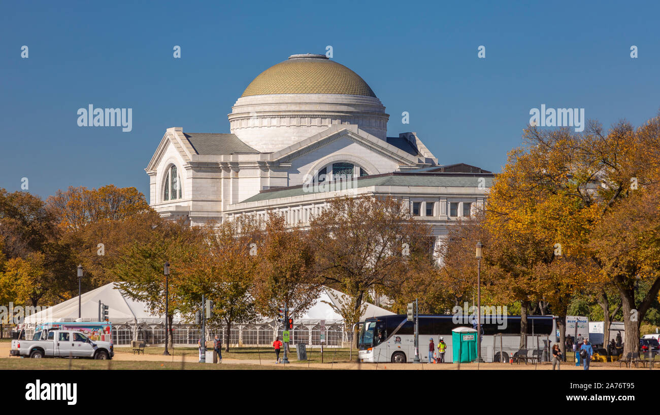 WASHINGTON, DC, USA - Smithsonian National Museum of Natural History, exterior. Stock Photo