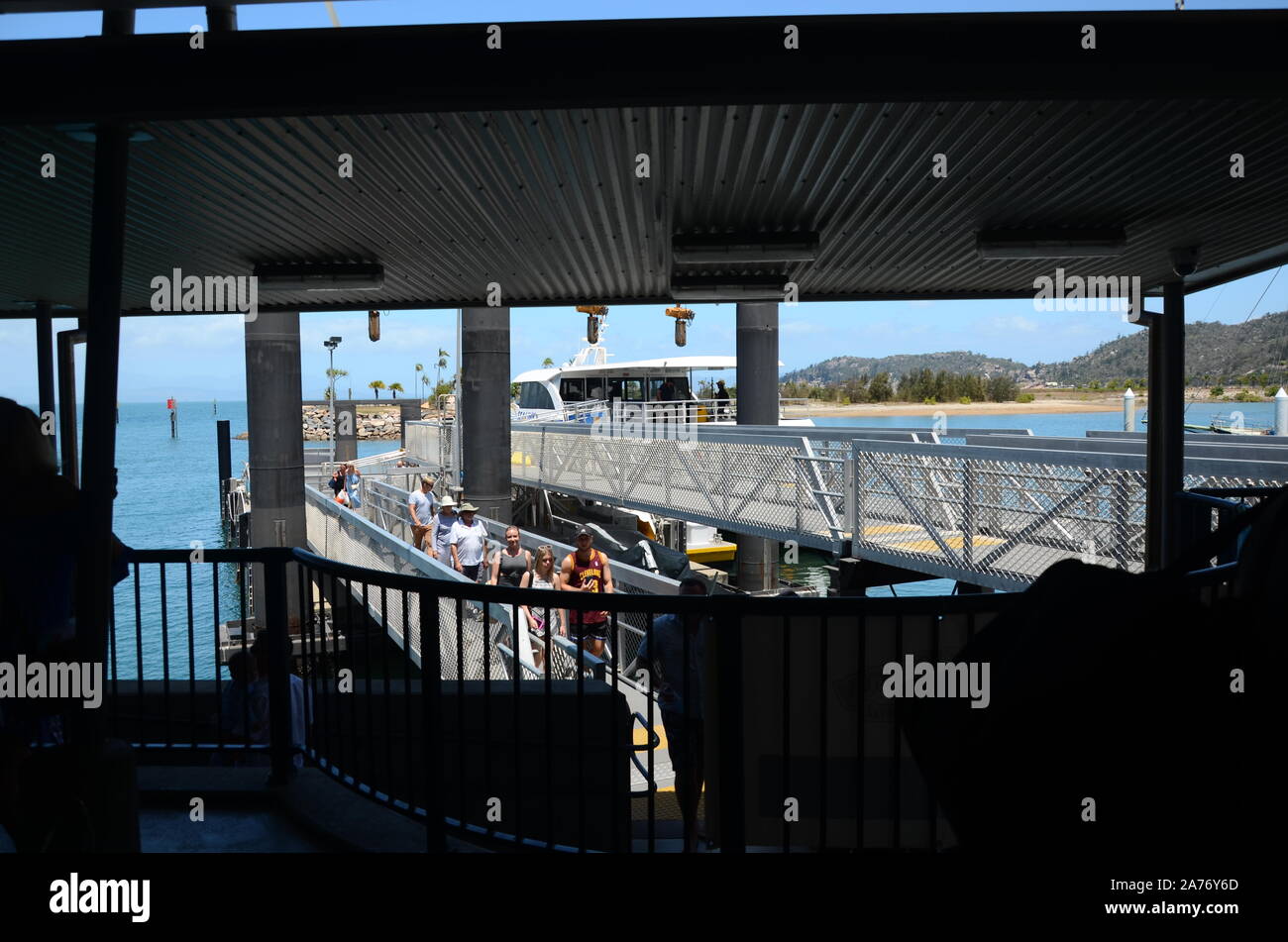 Island Ferry, Nelly Bay ferry crossing Stock Photo Alamy