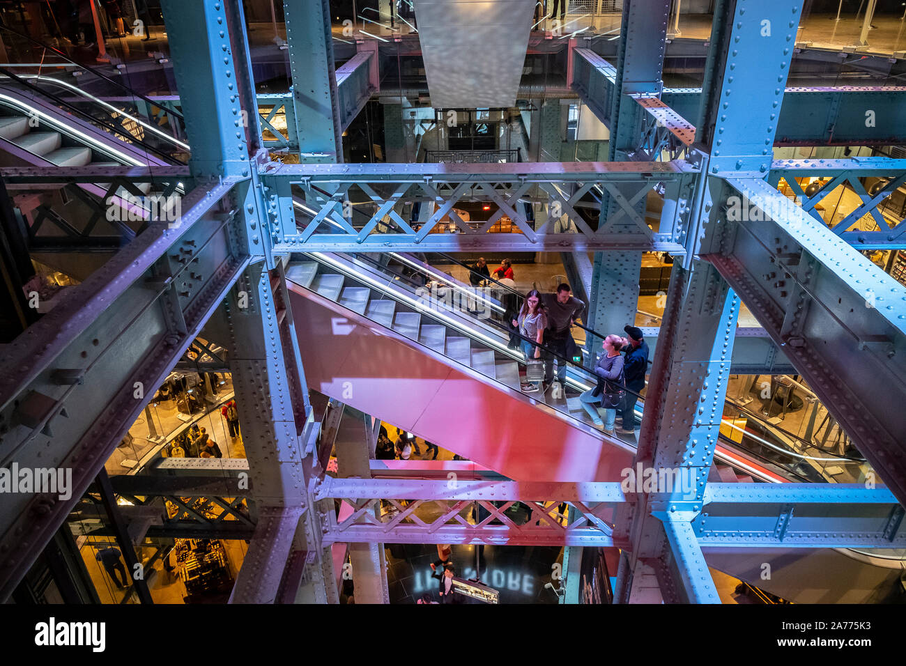 Interior of guinness old storehouse hi-res stock photography and images ...