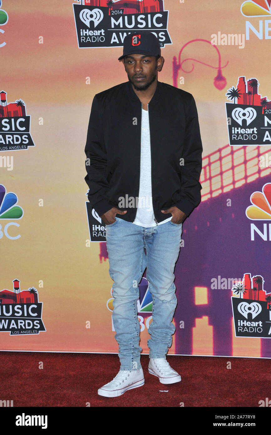 LOS ANGELES, CA - MAY 1, 2014: Kendrick Lamar at the 2014 iHeartRadio Music  Awards at the Shrine Auditorium, Los Angeles.© 2014 Paul Smith /  Featureflash Stock Photo - Alamy