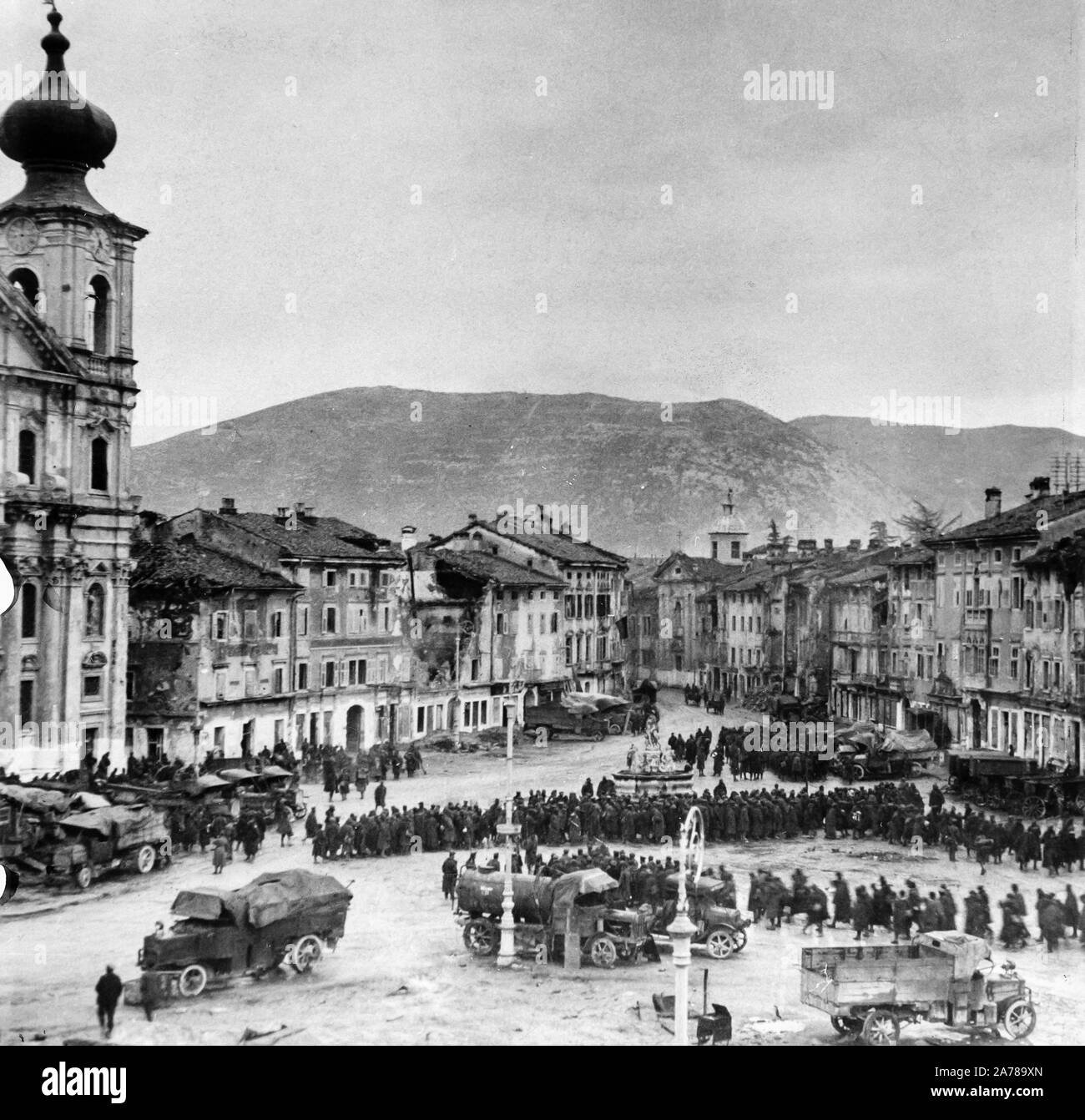 November 1917 hires stock photography and images Alamy