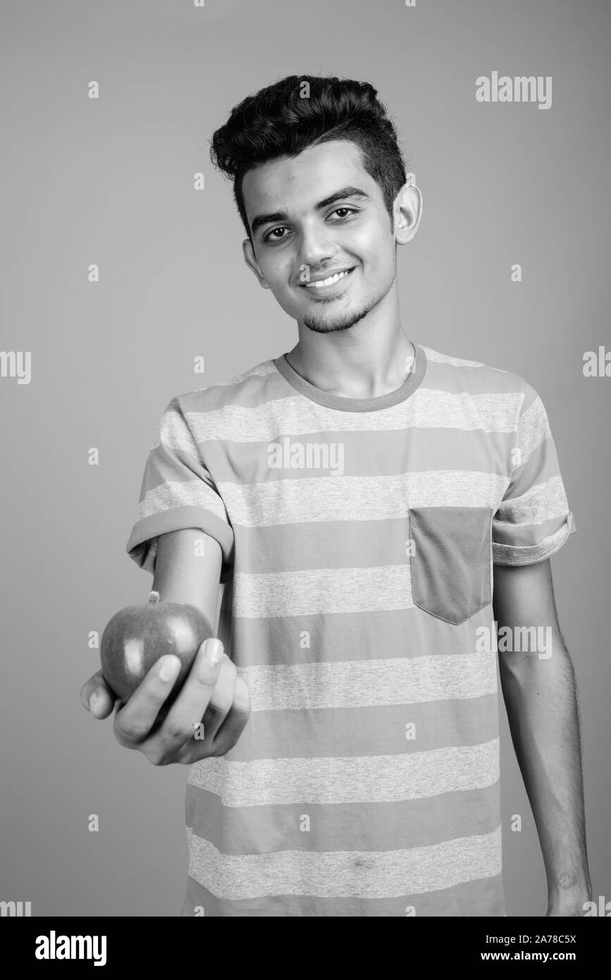 Portrait of young Indian man in black and white Stock Photo - Alamy