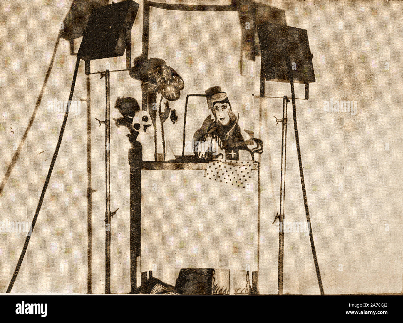 C 1930's -EARLY DAYS OF British Television - A Marionette or puppet  (Pantopuck Puppet) show Stock Photo