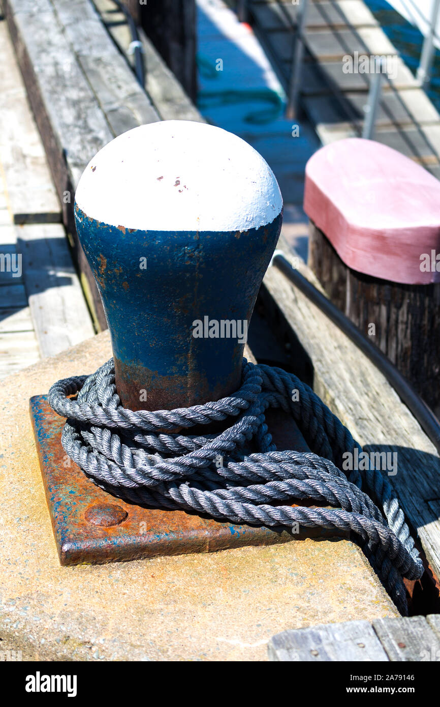 Canada, halifax harbour. Pier bitts with mooring lines Stock Photo Alamy