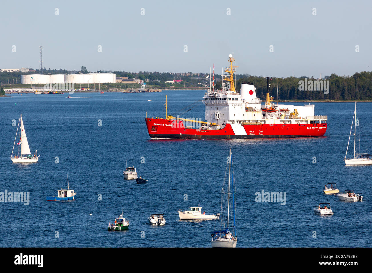 Transportation canadian coast guard ships hi-res stock photography and ...