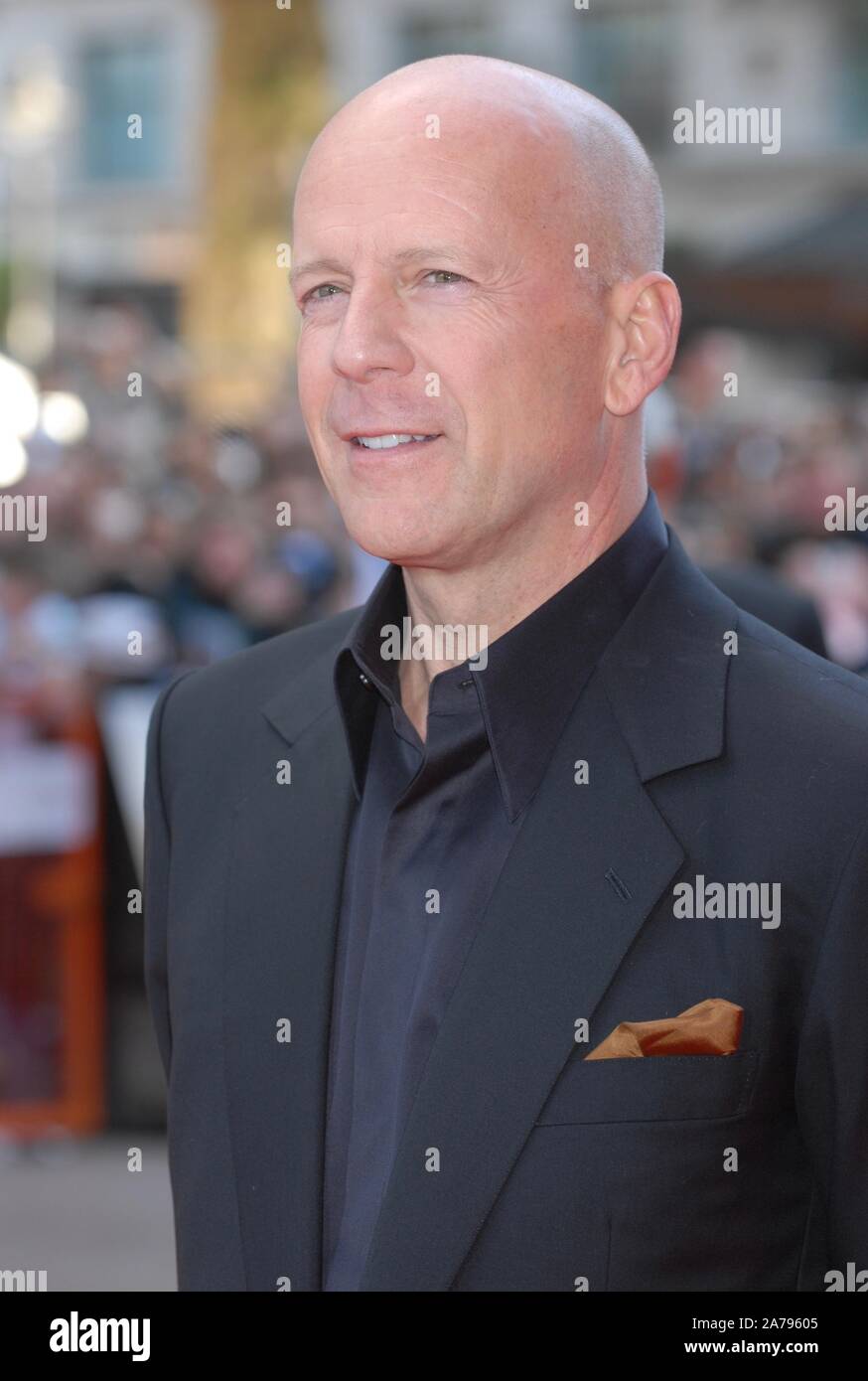 Bruce Willis. UK Premiere of 'Die Hard 4', Empire Leicester Square,London. UK Stock Photo