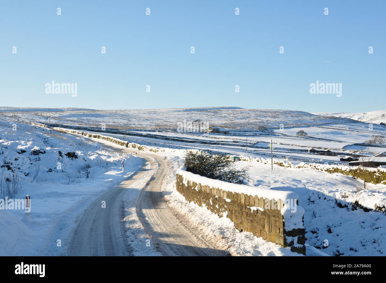 Winter snow on Haworth moor, Bronte country, Yorkshire Stock Photo - Alamy
