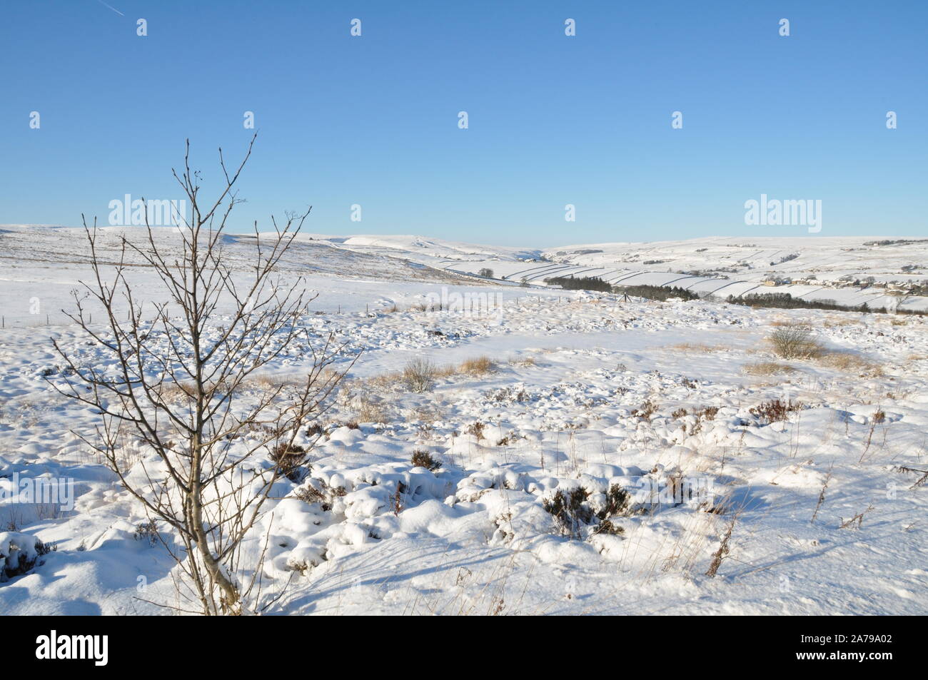 Winter snow on Haworth moor, Bronte country, Yorkshire Stock Photo - Alamy