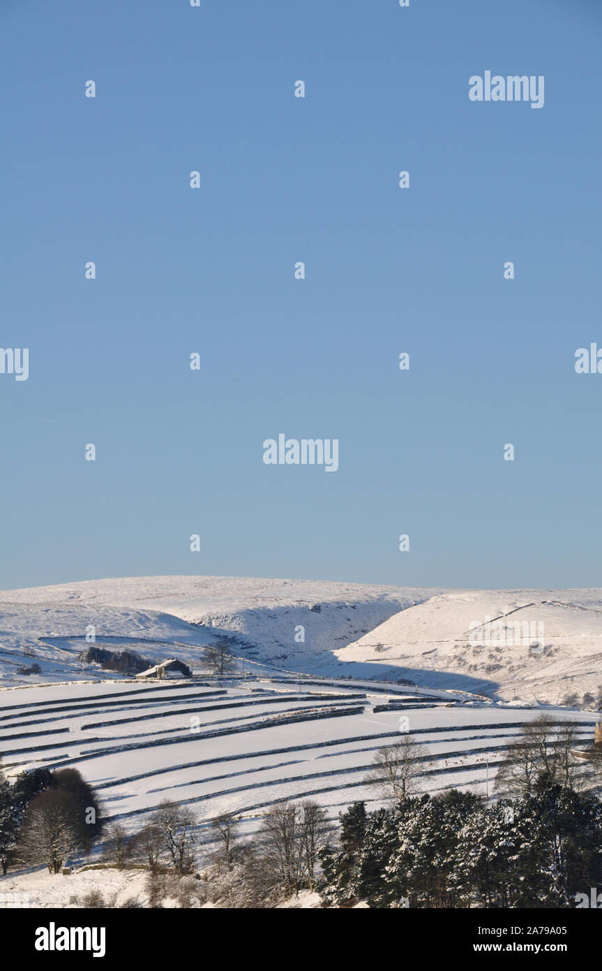 Winter snow on Haworth moor, Bronte country, Yorkshire Stock Photo - Alamy