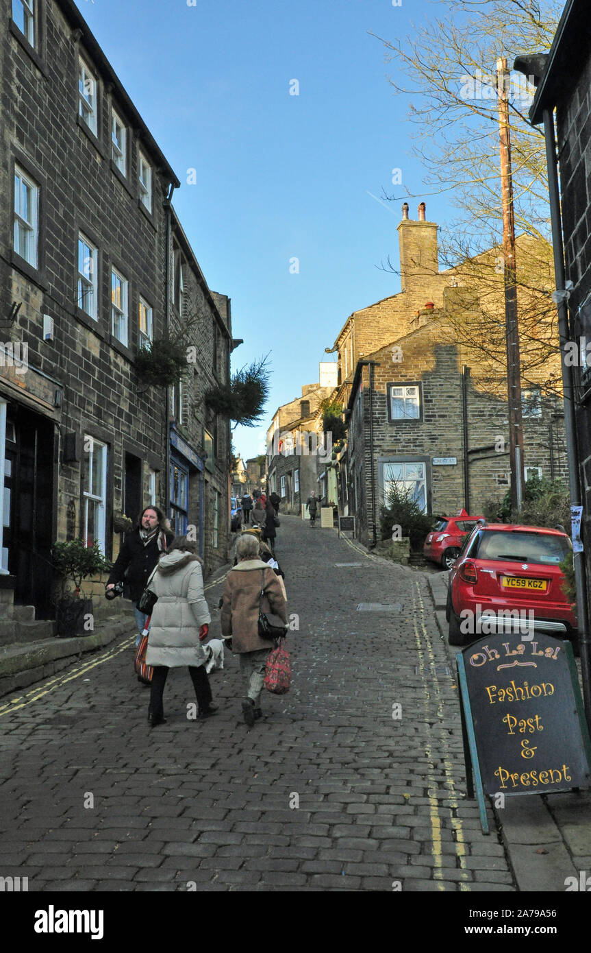 Haworth Main Street Bronte Country Stock Photo Alamy haworth-main-street-bronte-country-stock-photo-alamy