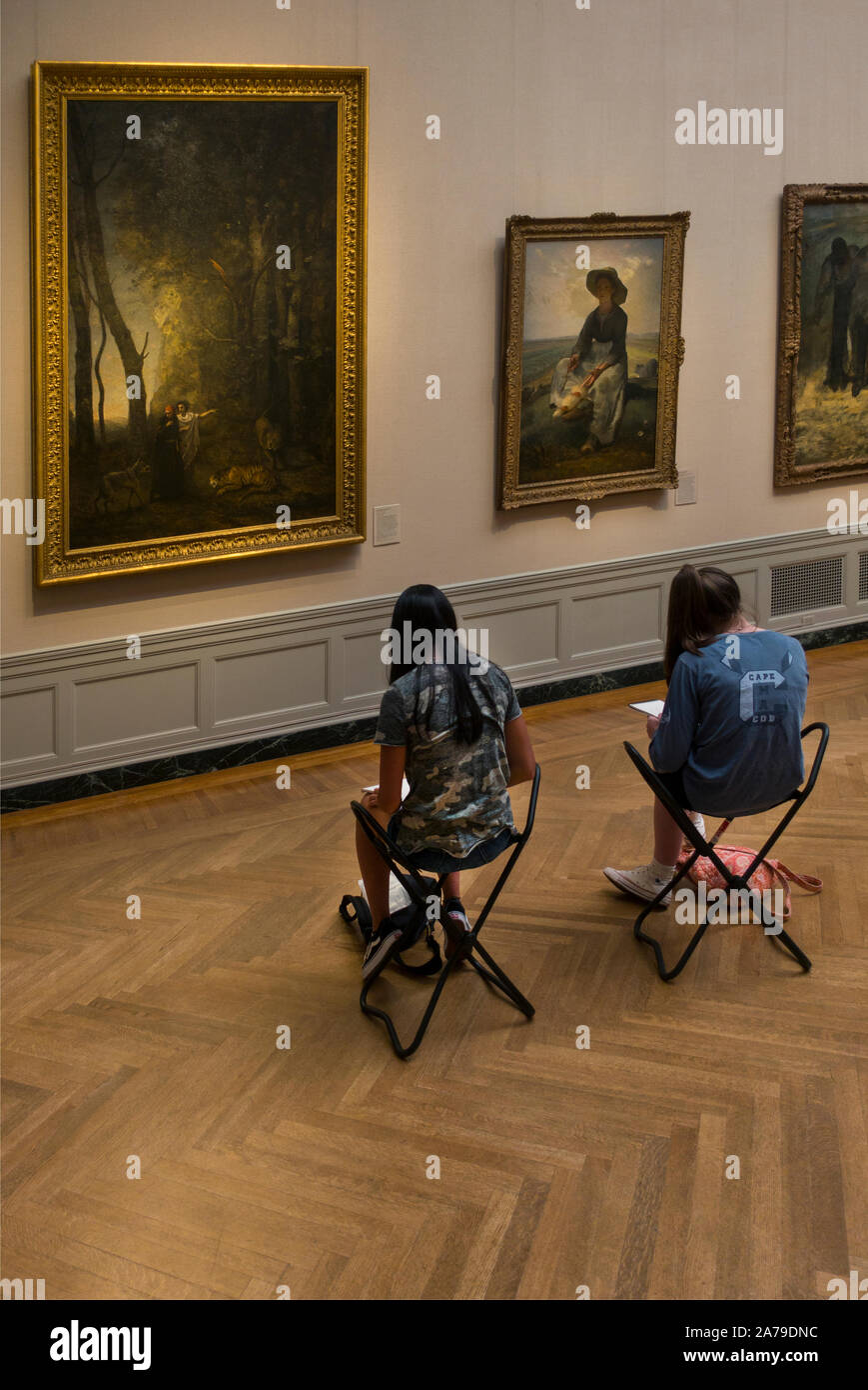 art lesson class in the Museum of Fine Arts Boston Stock Photo