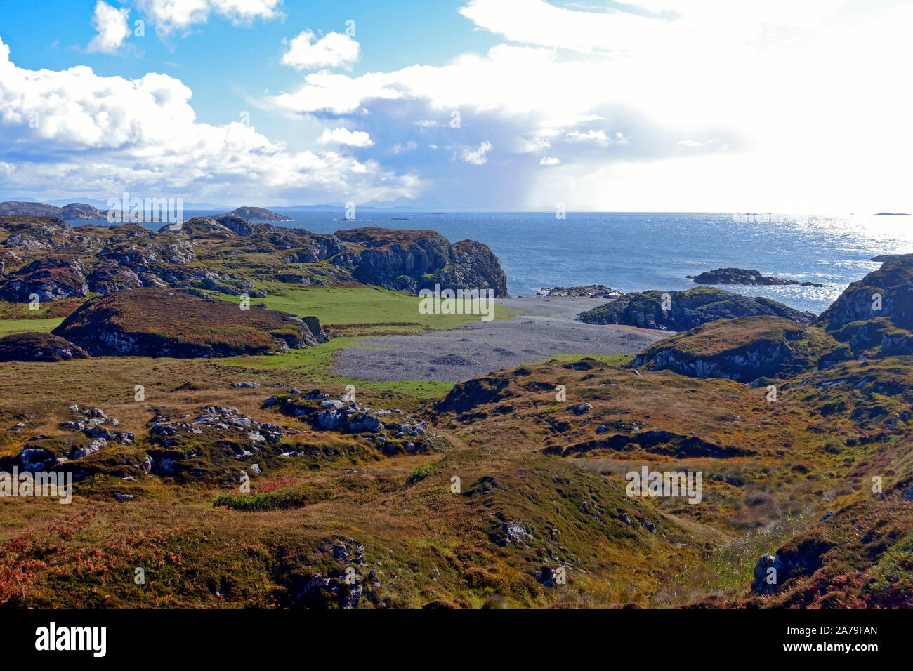 Iona inner hebrides st columba’s bay hires stock photography and