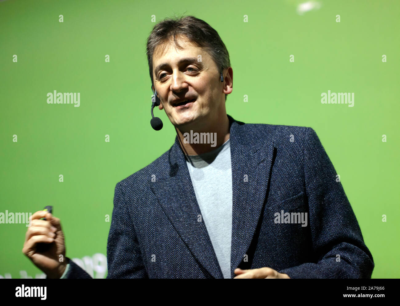 Jon Copley, Ocean explorer, at the University of Southampton, giving a talk entitled 'Trekking across the deep ocean', on the Earth Stage, at New Scientist Live 2019 Stock Photo