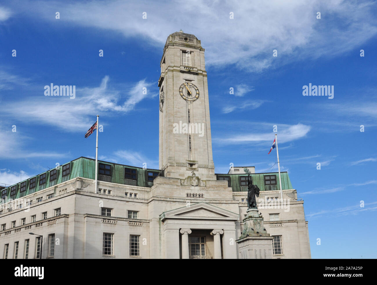 Town Hall, George Street, Luton, Bedfordshire, England, UK Stock Photo