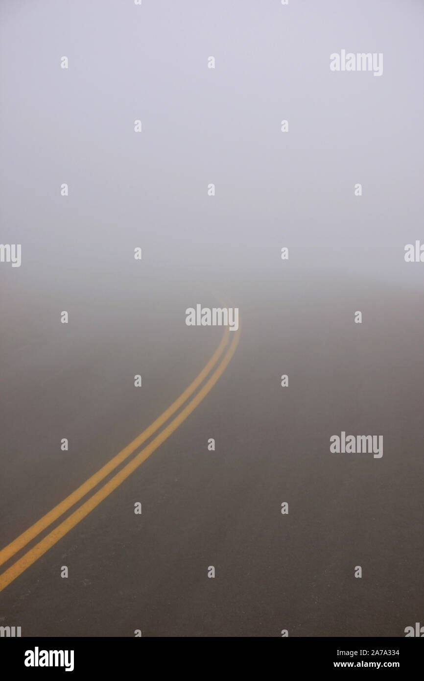 Dangerous road hi-res stock photography and images - Alamy
