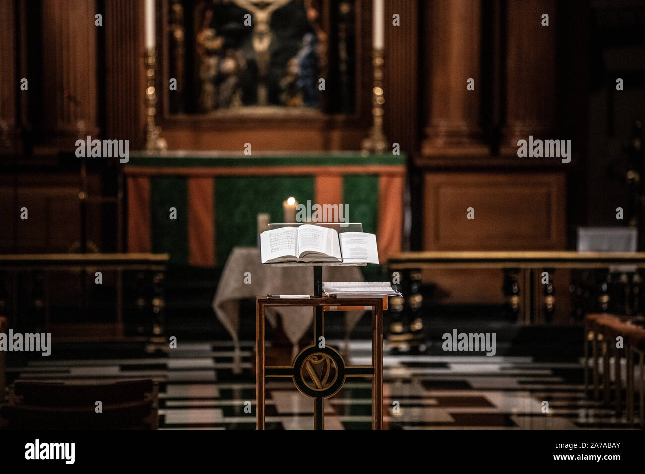 Annual Service of Remembrance Celebration to commemorate the journalists, who lost their lives in 2019, St Bride's Church, Fleet Street, London, UK Stock Photo