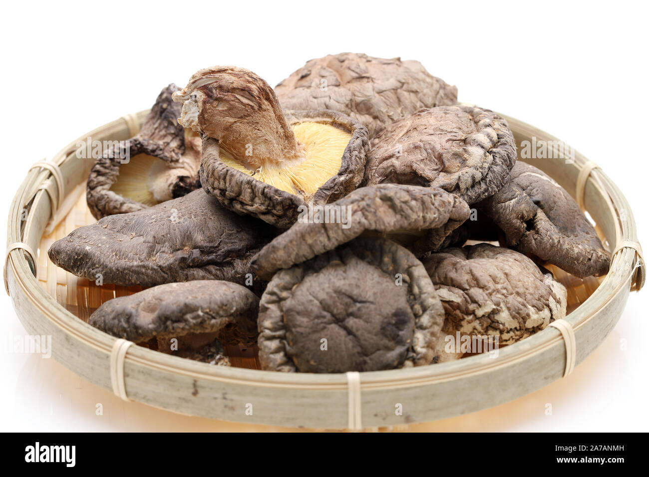 Japanese dried shiitake mushrooms in a bamboo basket Stock Photo Alamy