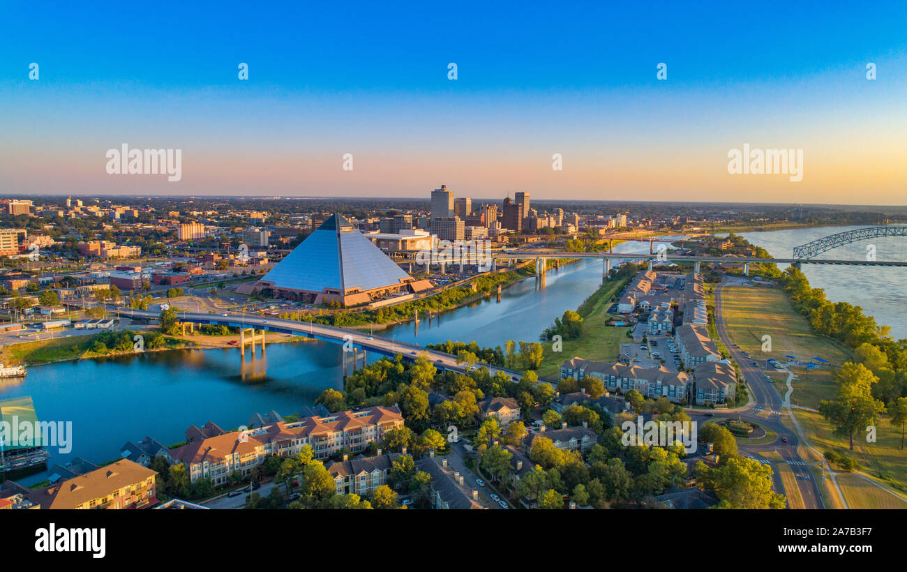 Memphis aerial hi res stock photography and images Alamy