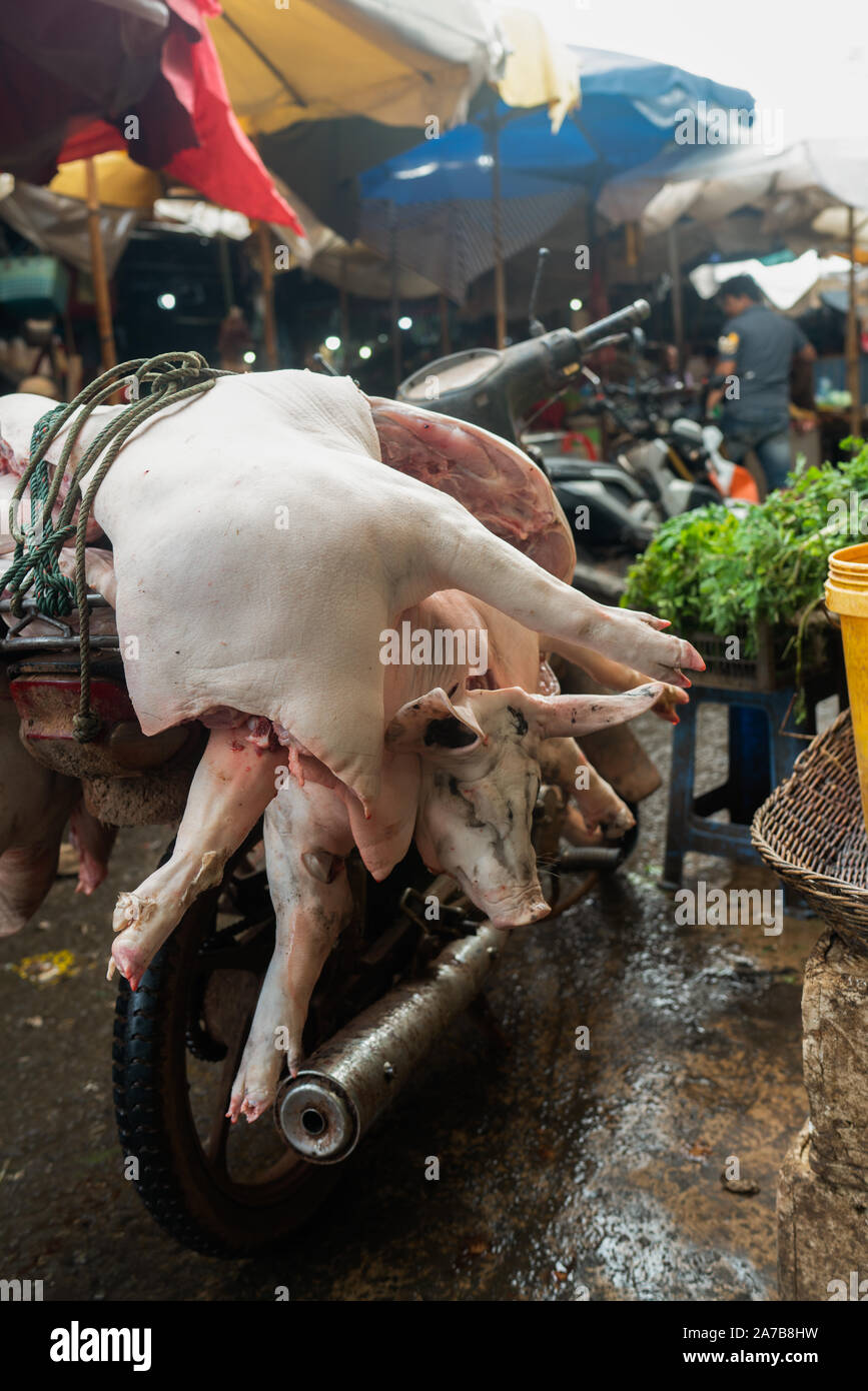 Meat Delivery High Resolution Stock Photography and Images Alamy
