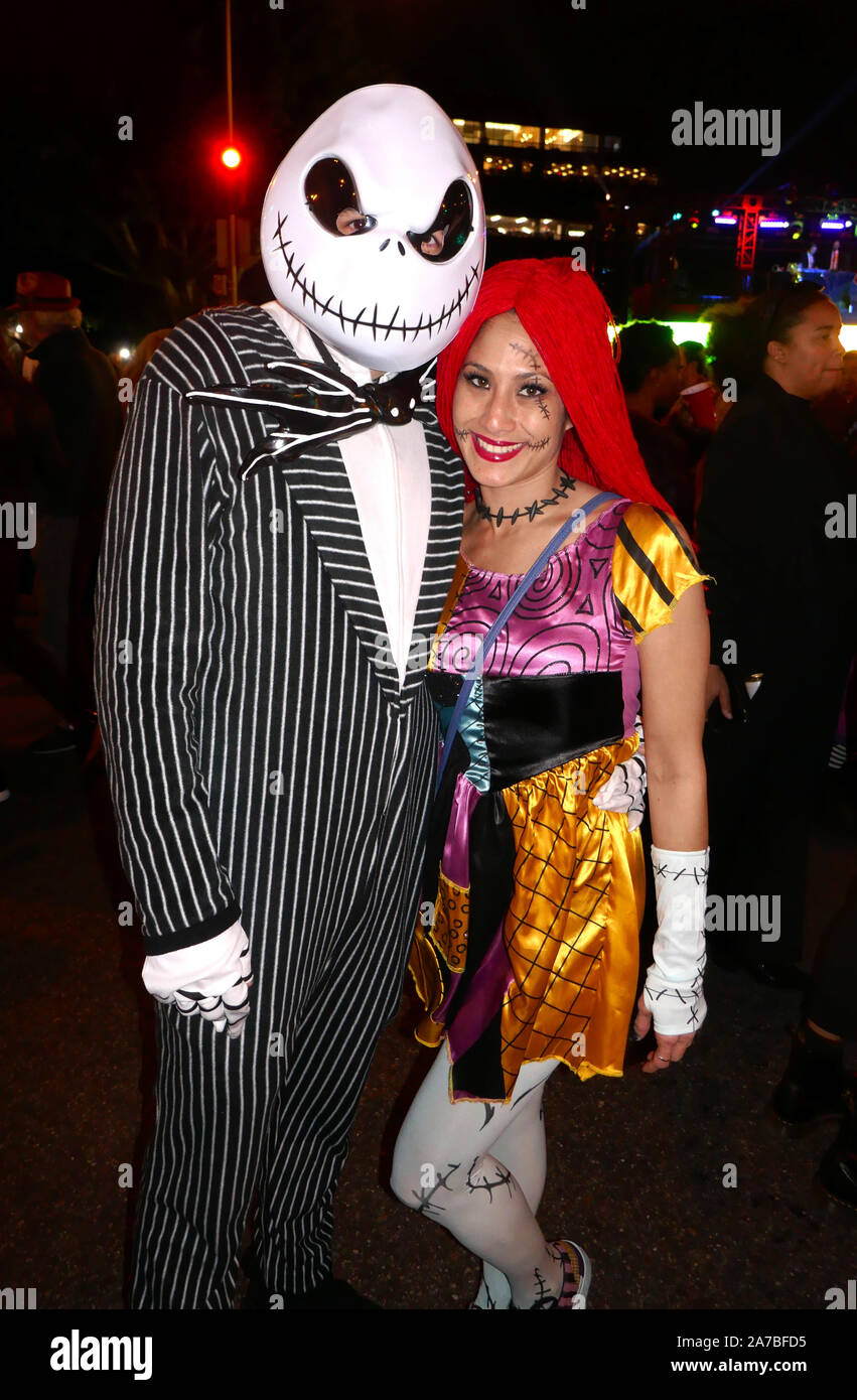 Halloween jack and sally hi-res stock photography and images - Alamy Halloween jack and sally hi-res stock photography and images - Alamy