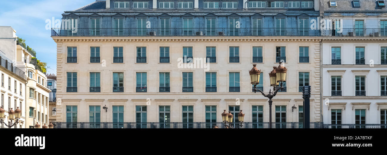 Paris, rue du faubourg Saint-Antoine, facades Stock Photo - Alamy