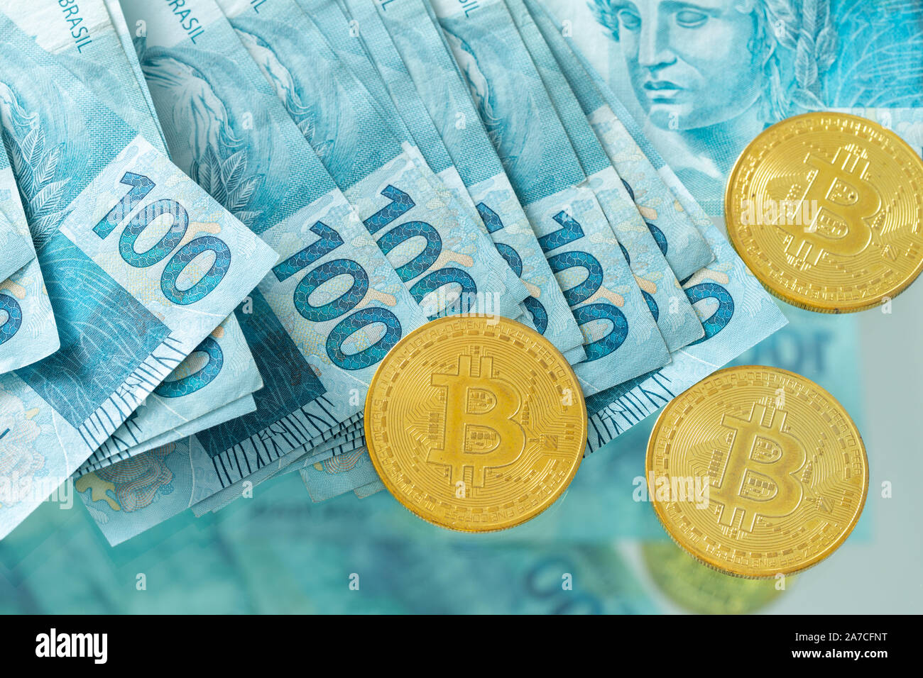 Brazil banknote hi-res stock photography and images - Page 27 - Alamy