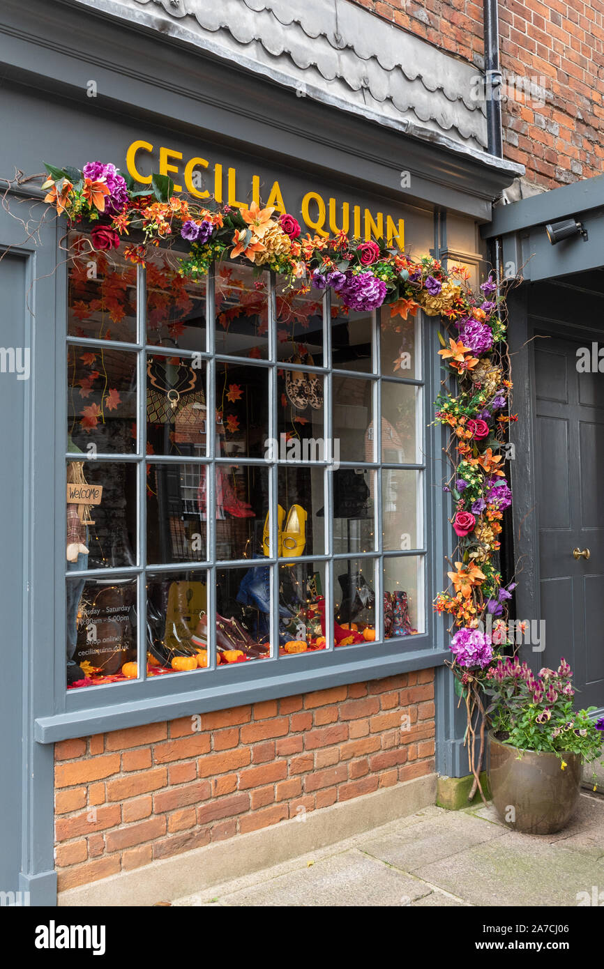 Cecilia Quinn Shoe Boutique on the high street in Amersham Old Town,  Buckinghamshire, UK Stock Photo - Alamy
