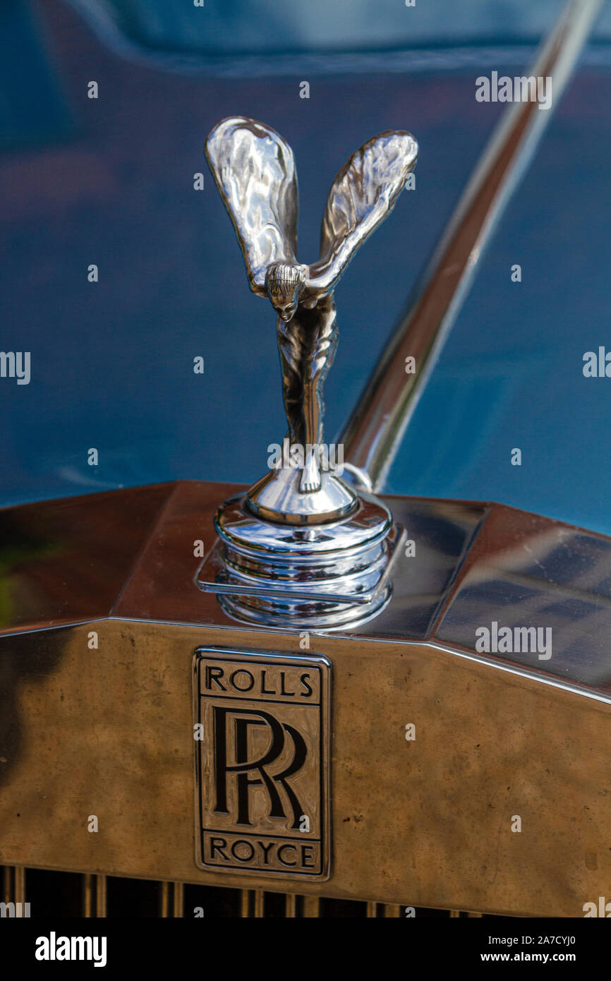 Radiator emblem of a Rolls Royce classic car Stock Photo