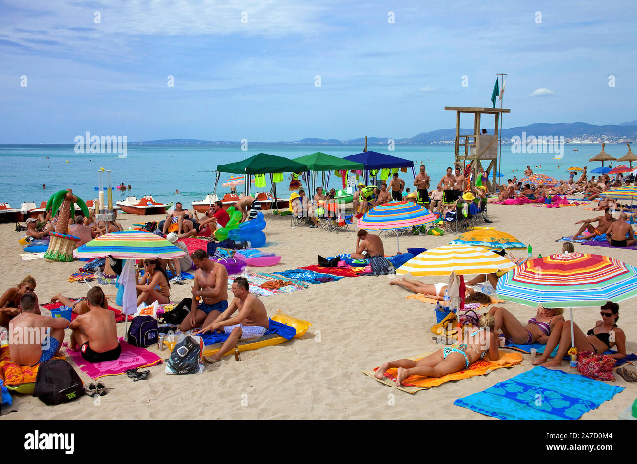 People at the beach Ballermann, Playa de Palma, El Arenal, Mallorca, Balearic islands, Spain Stock Photo