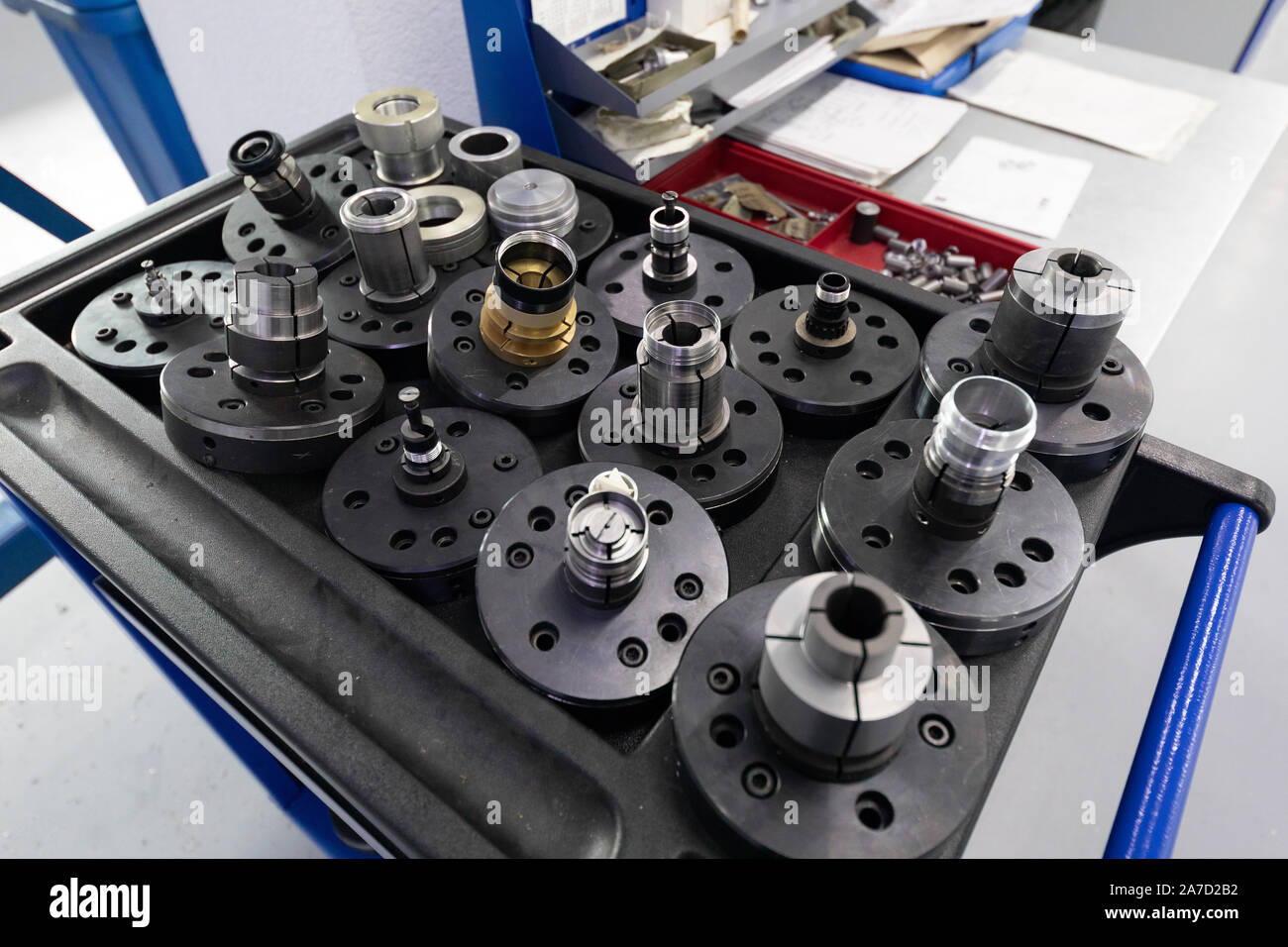 Mechanism processing metal products hi-res stock photography and images ...