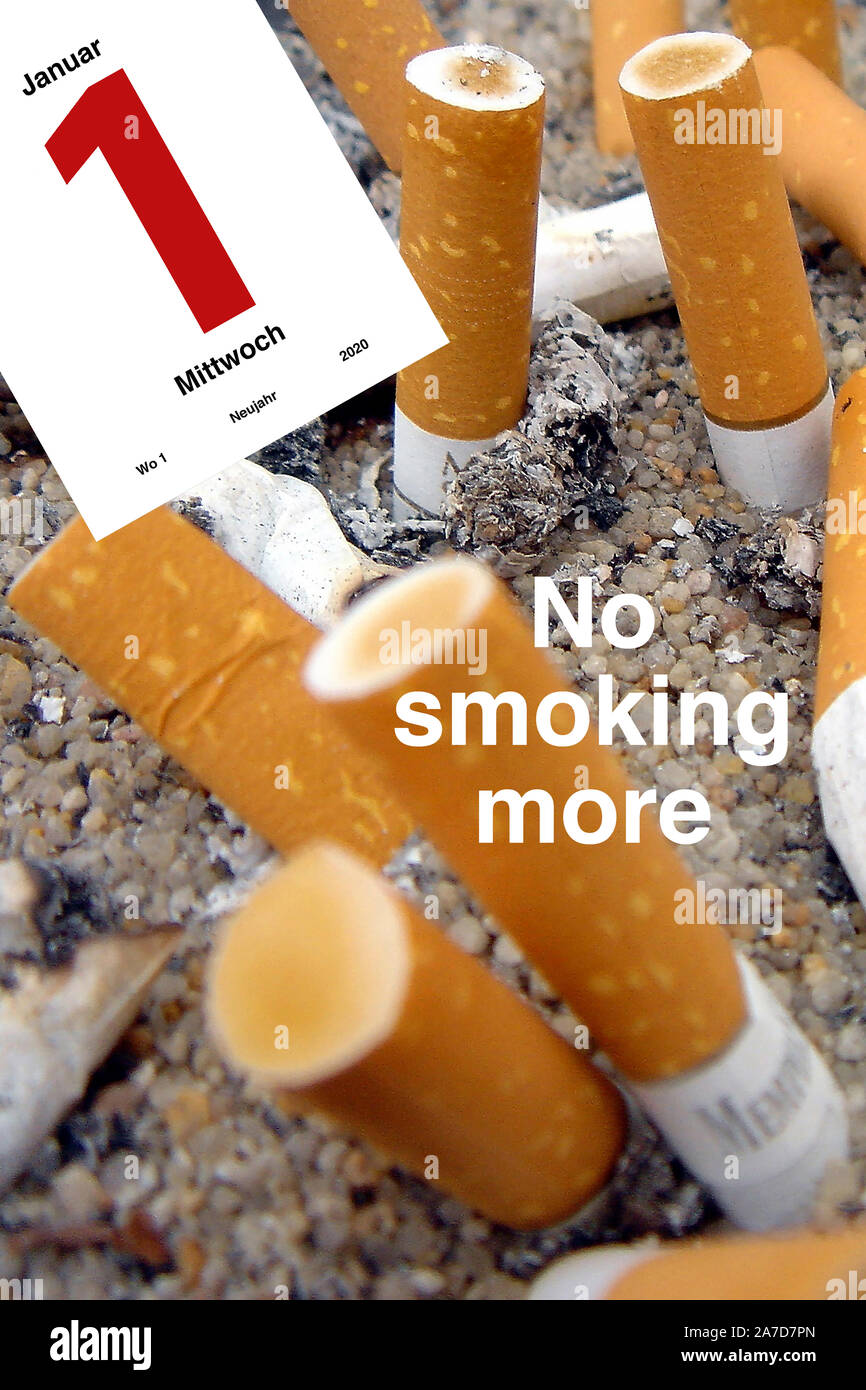Zigarettenstummel, Aschenbecher, Zigaretten, Raucher, Asche, Vorsätze für 2020, mit dem Rauchen aufhören, Stock Photo