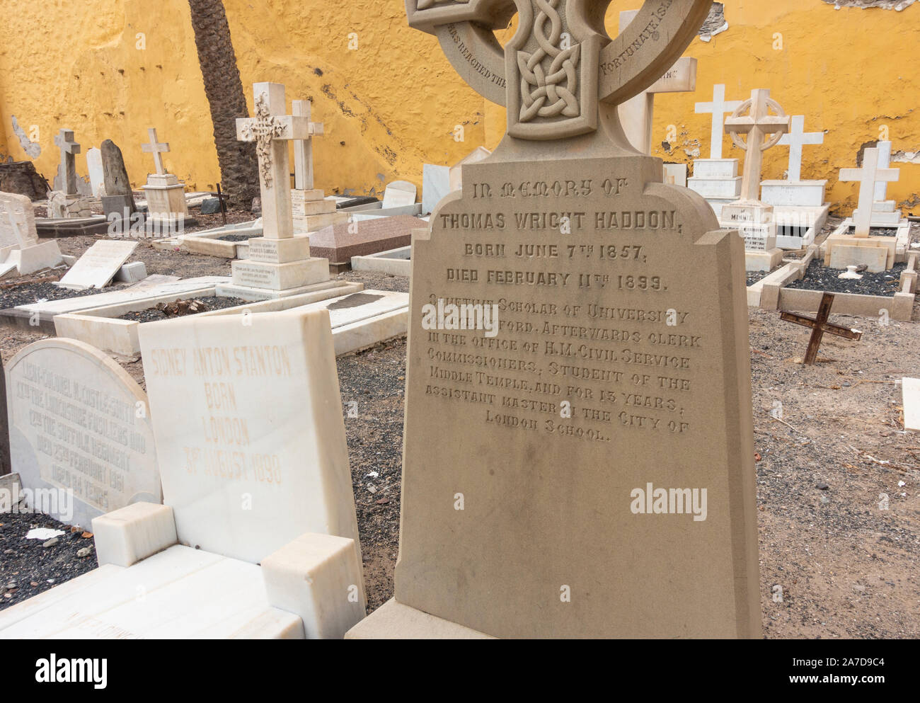 Las Palmas, Gran Canaria, Canary Islands, Spain. 1st November, 2019. Hidden  in a maze of narrow streets, the infrequently visited English cemetary in Las  Palmas opens to the public on All Saints