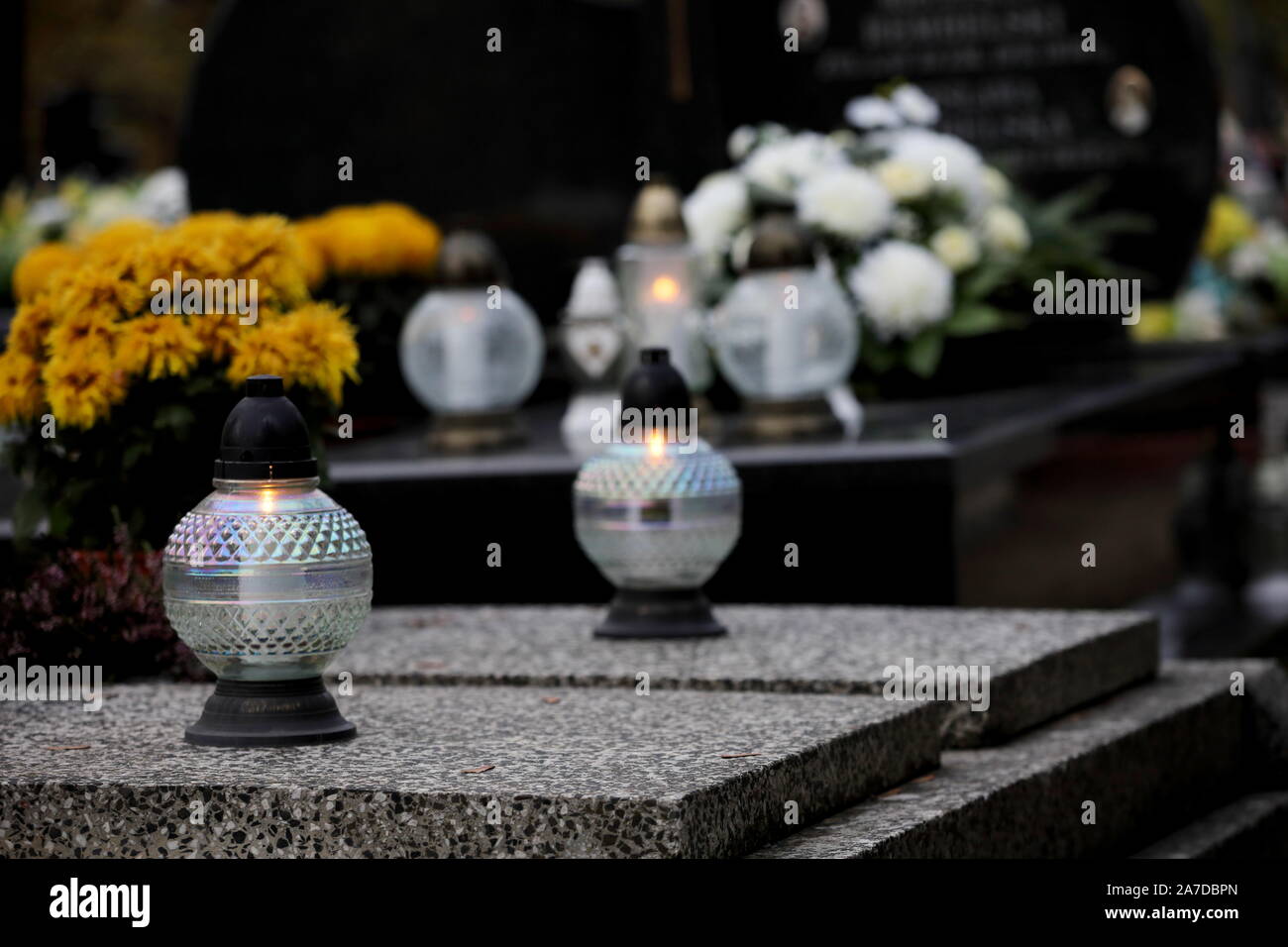 Cemetery poland candle hires stock photography and images Alamy