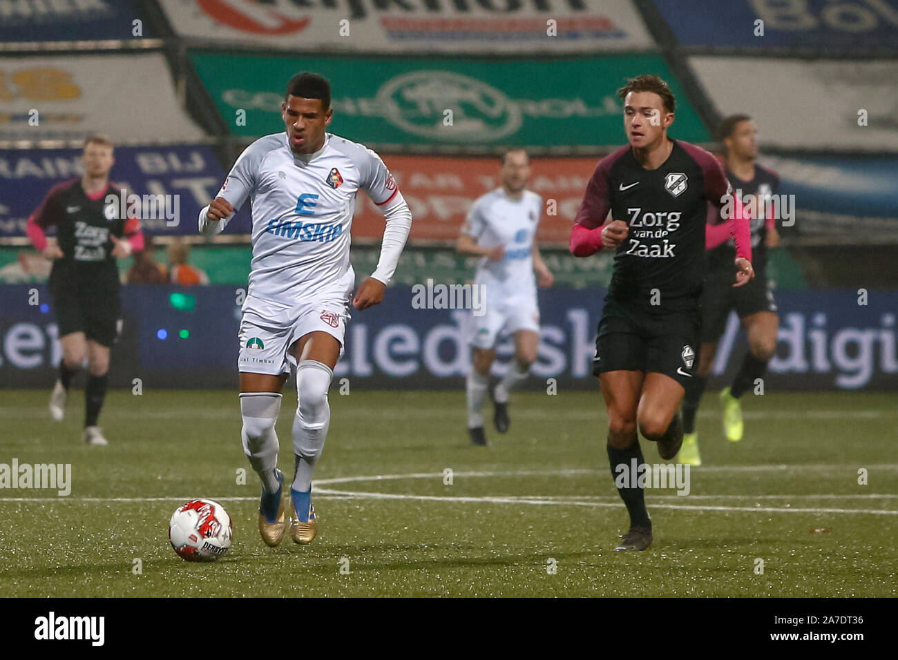 Velsen, Netherlands. 01st Nov, 2019. VELSEN, 01-11-2019, Tweede Divisie Keuken Kampioen Divisie, Telstar player Marcus McGuane, Jong FC Utrecht player Tim Brinkman during the match Credit: Pro Shots/Alamy Live News Stock Photo