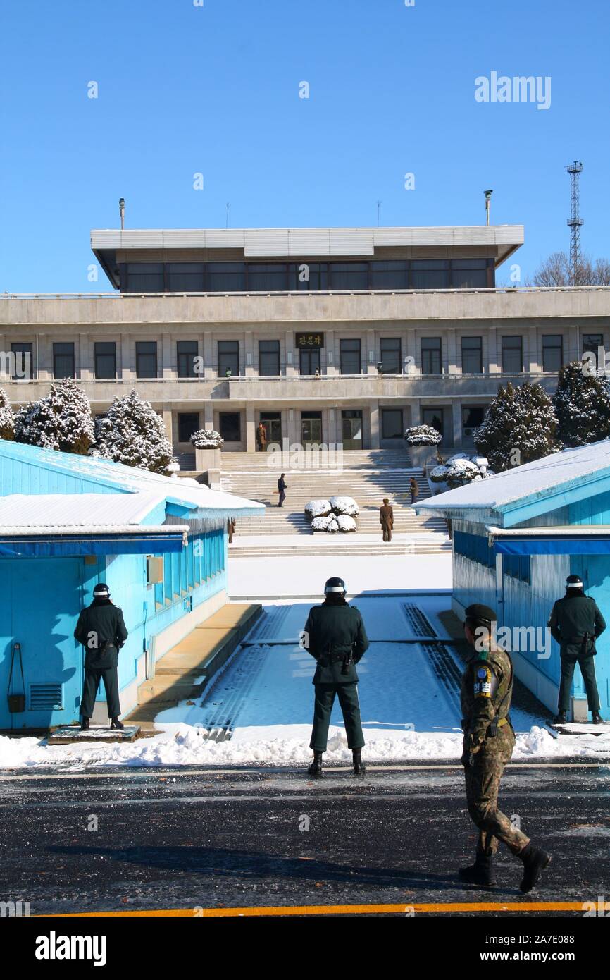 Josan-Ri, Panmunjom, DMZ, South and North Korea border Joint Security Area (JSA) Stock Photo