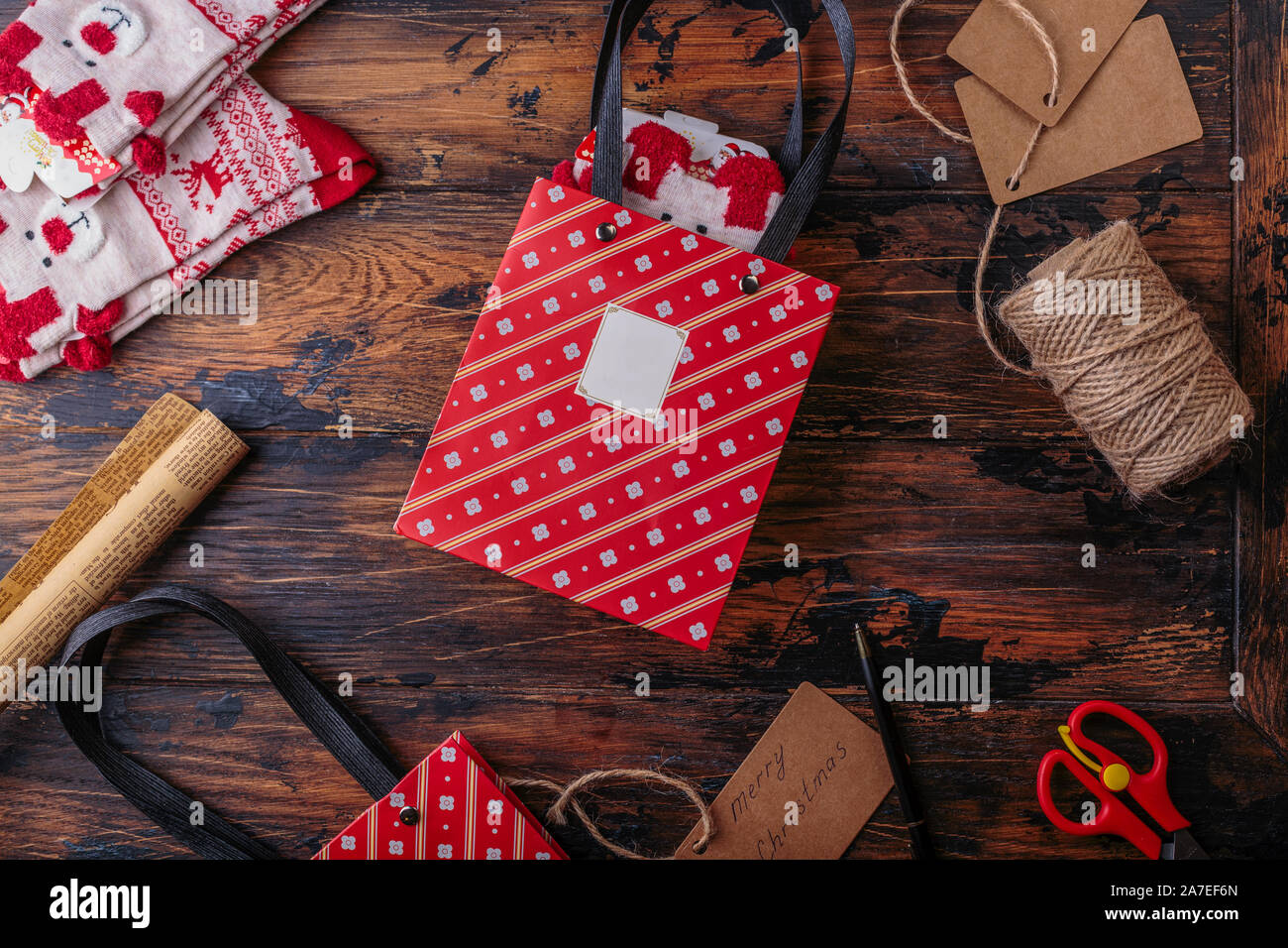 Checked paper hi-res stock photography and images - Alamy