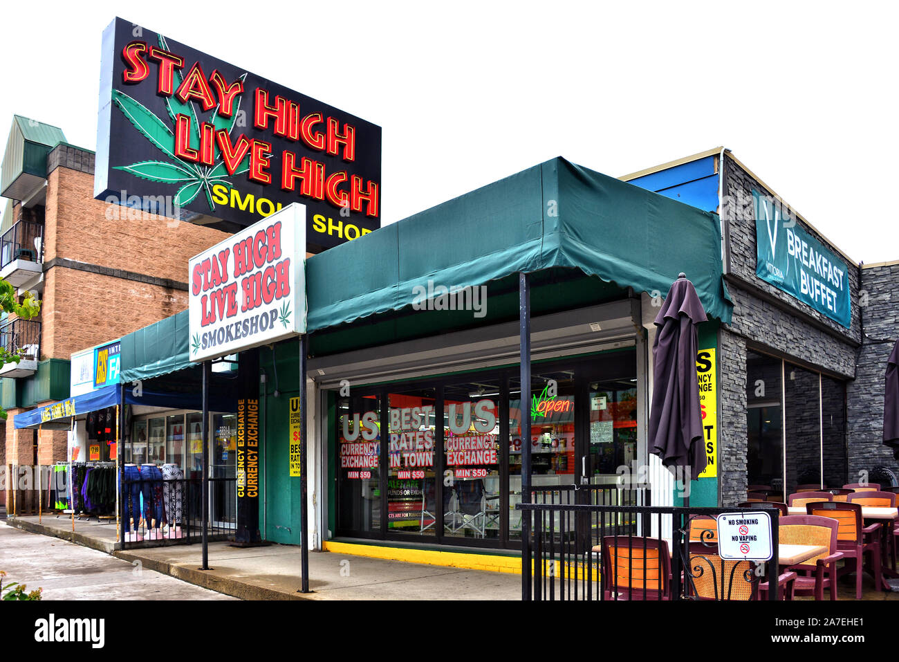 Niagara Falls, Canada - October 2, 2019: The Stay High Live High smoke shop on Victoria.  Cannabis is legal in Canada but a license from the province Stock Photo