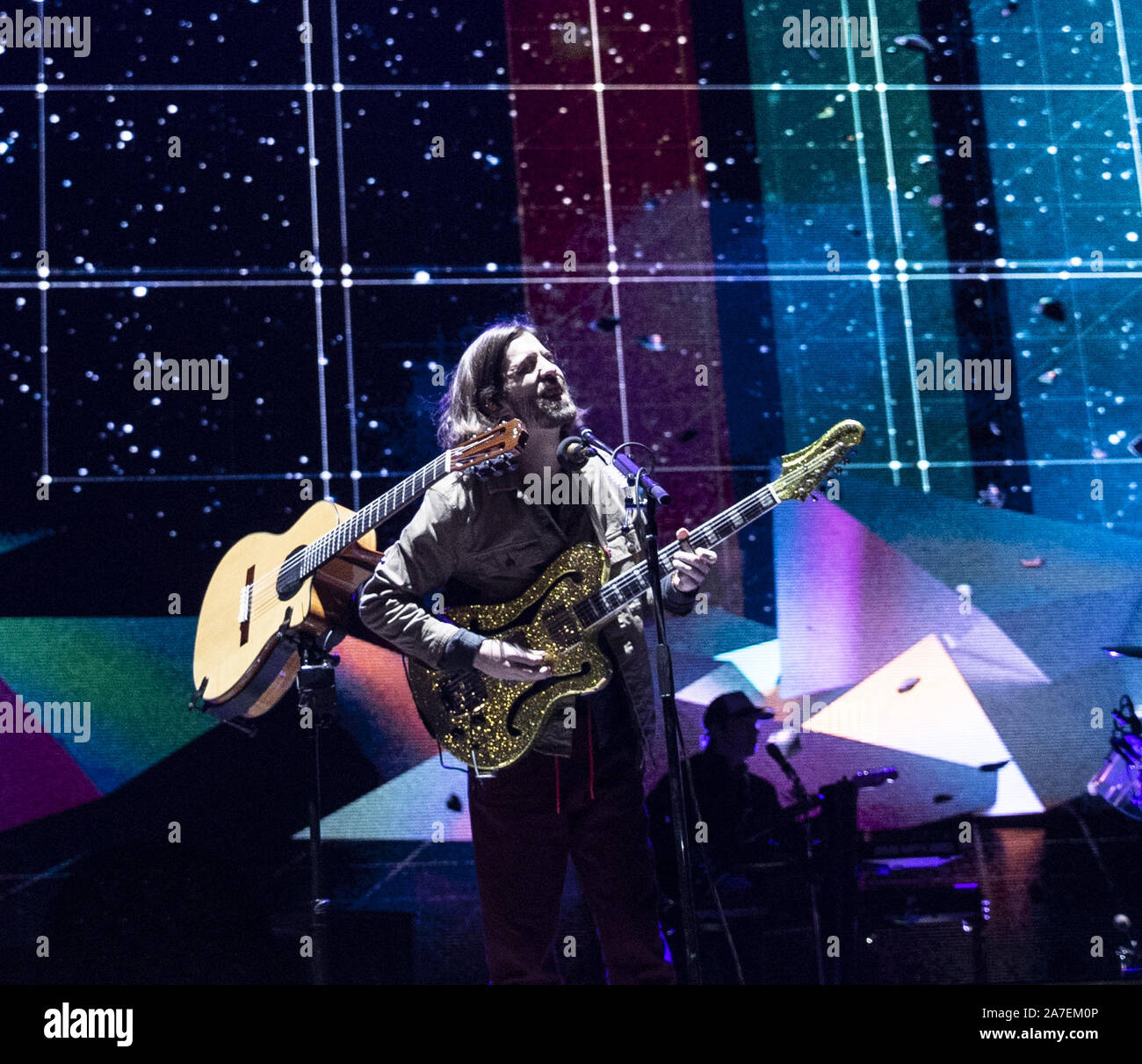 November 1, 2019, Austin, Texas, U.S: IMAGINE DRAGONS Outdoor Concert at the Germania Insurance Super Stage at the Circuit of the Americas and DANIEL WAYNE SERMON jamming. (Credit Image: © Hoss McBain/ZUMA Wire) Stock Photo