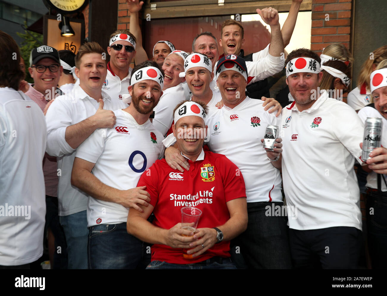 England fan show their support ahead of the 2019 Rugby World Cup final match at Yokohama Stadium. Stock Photo