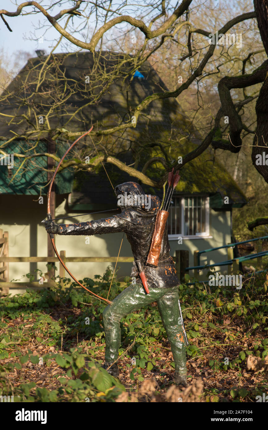 robin-hood-statue-sherwood-forest-hi-res-stock-photography-and-images