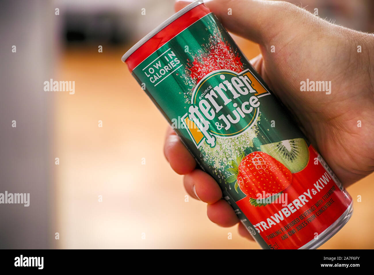 Perrier can hi-res stock photography and images - Alamy