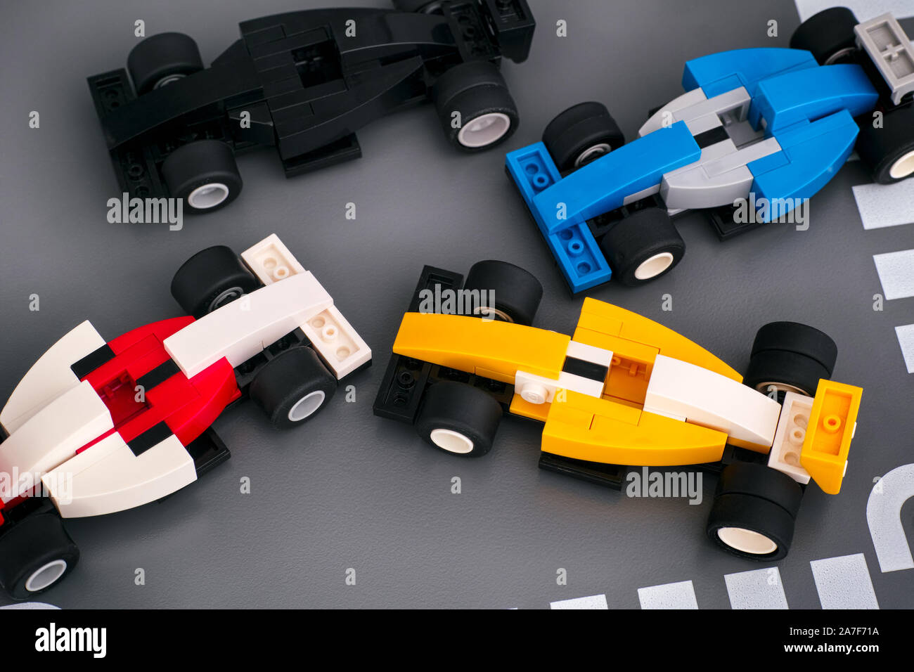 Lego mini f1 car clearance