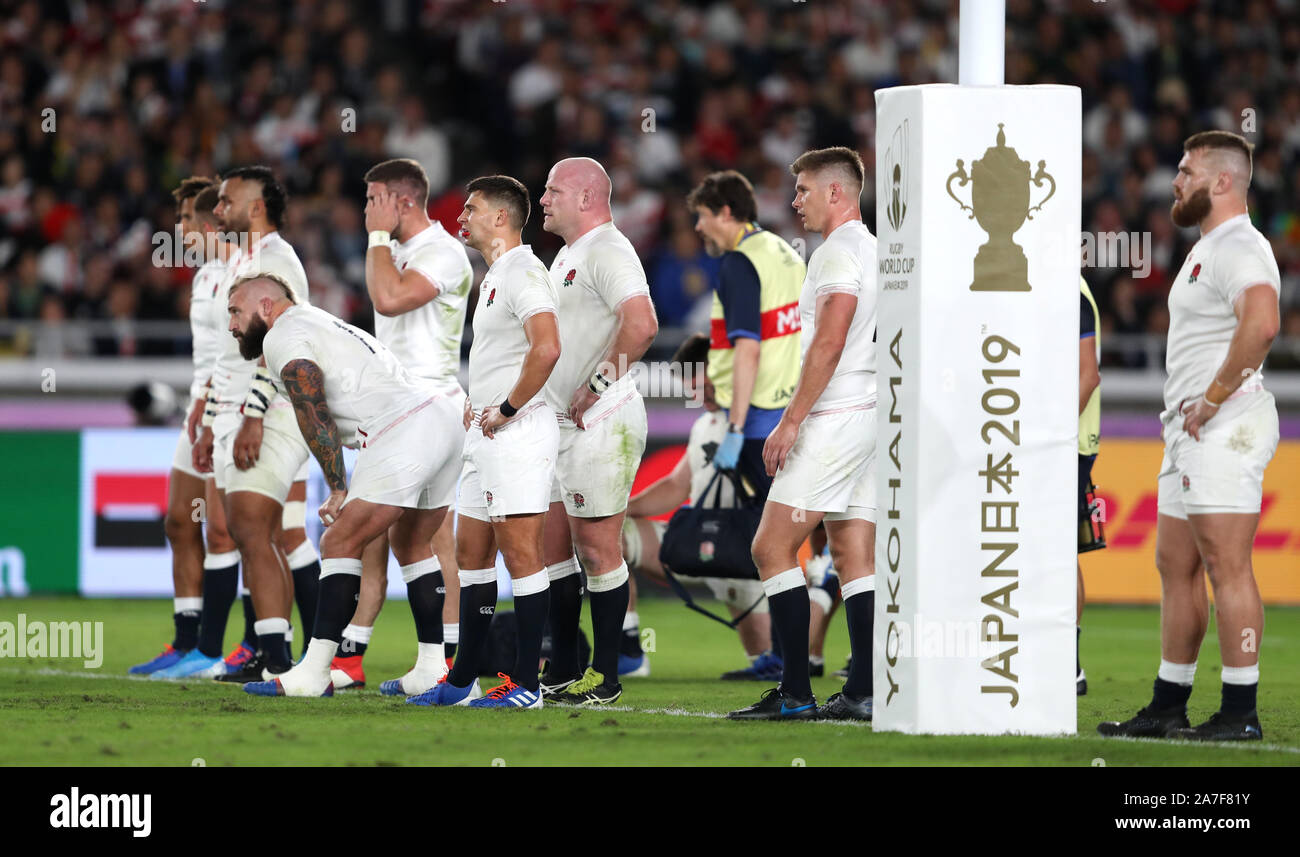 England stand dejected during the 2019 Rugby World Cup final match at Yokohama Stadium. Stock Photo