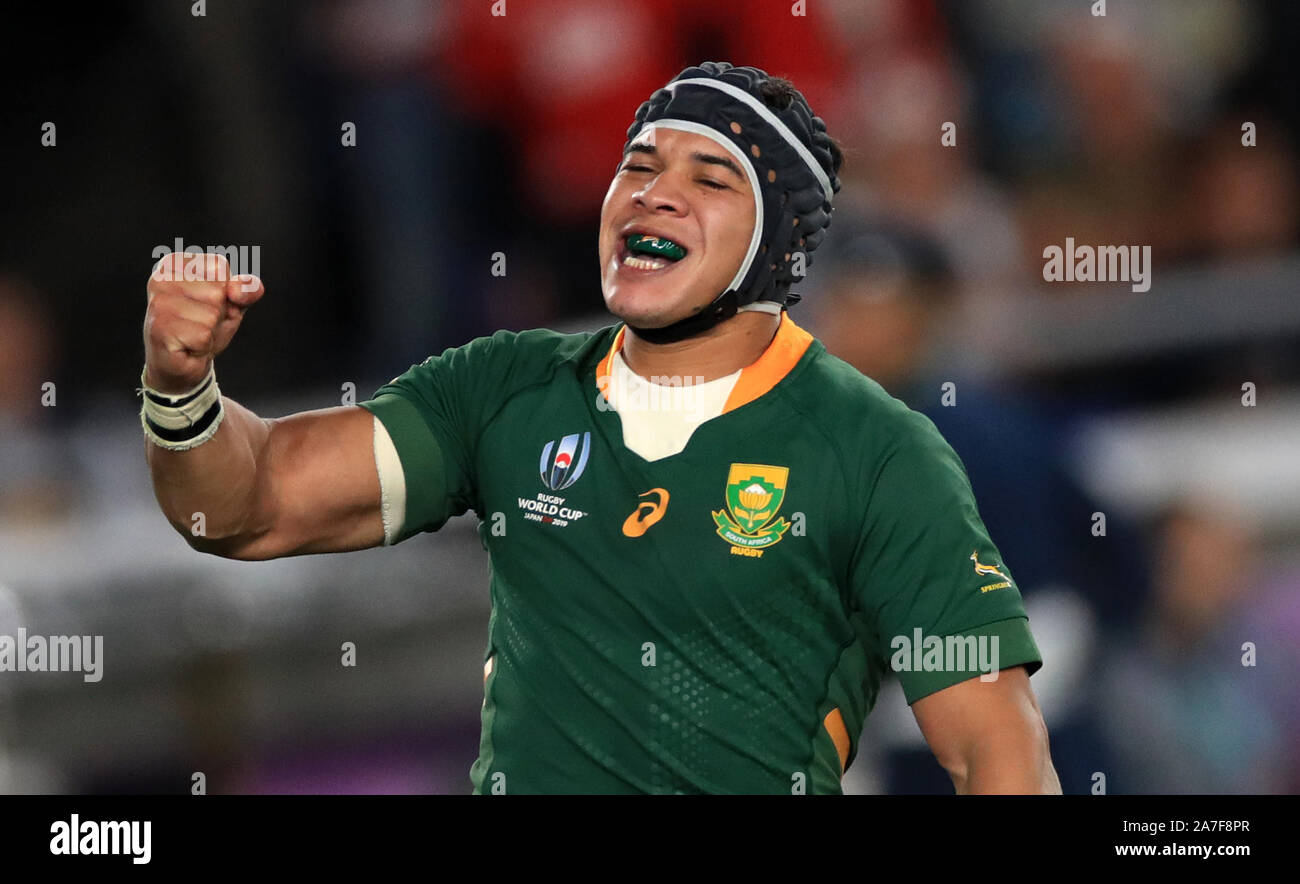 South Africa S Cheslin Kolbe Celebrates Scoring His Sides Second Try During The 2019 Rugby World Cup Final Match At Yokohama Stadium Stock Photo Alamy