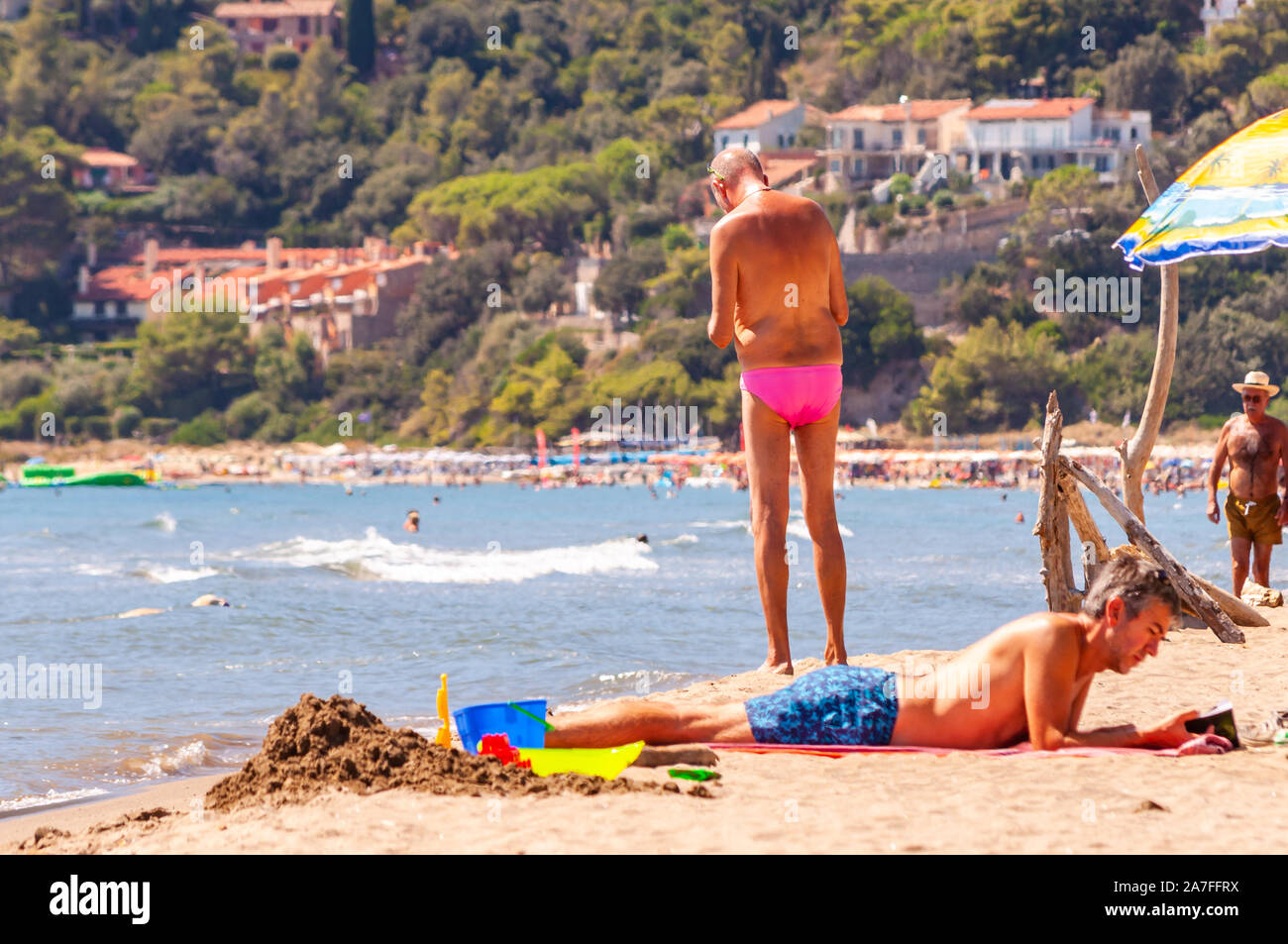 Old Man Sunbathing On Beach Hi res Stock Photography And Images Alamy old-man-sunbathing-on-beach-hi-res-stock-photography-and-images-alamy