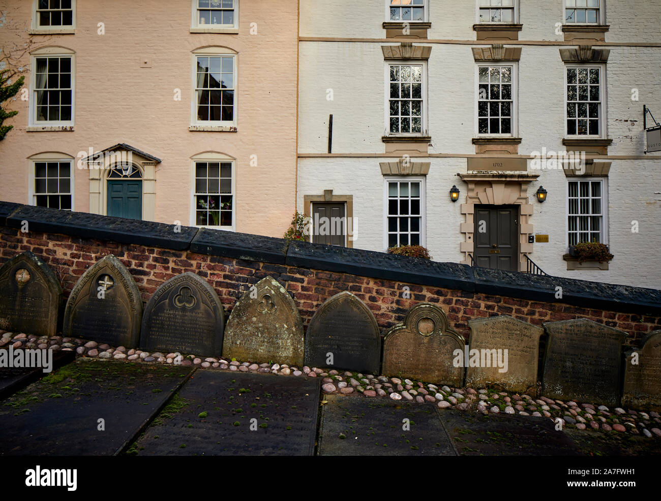 Knutsford town, Cheshire. historic buildings on Church Hill with grave