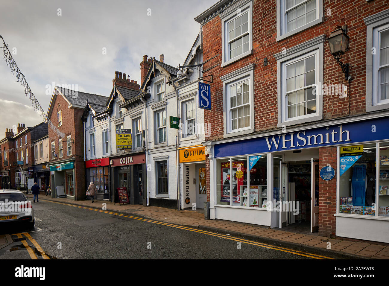 Knutsford town, Cheshire. Wh Smiths  on Princess Street Stock Photo